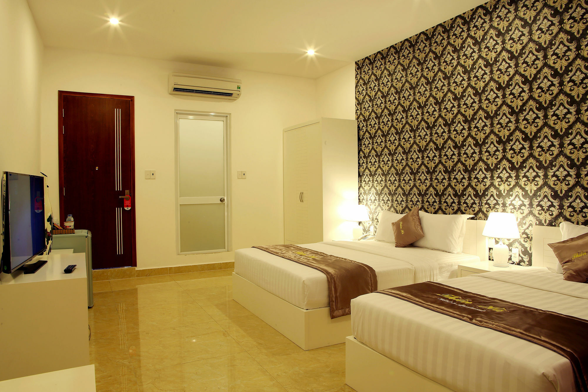 Aparthotel Thien Ha &
